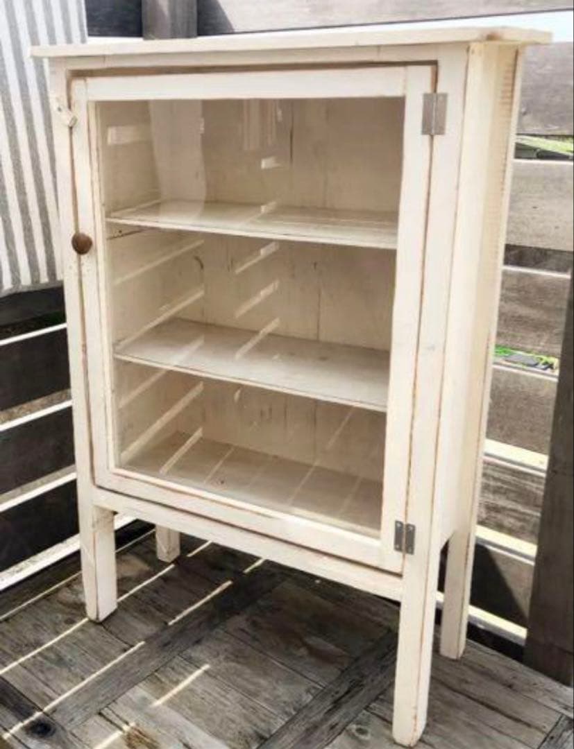 R*e様 【素敵なシャビー棚】キャビネット／食器ディスプレイ棚　ヴィンテージ
