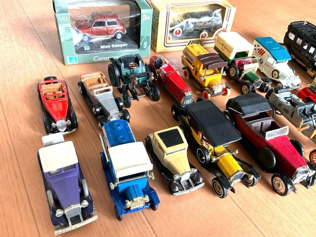 クラシックカー ミニカー コレクション 18台
