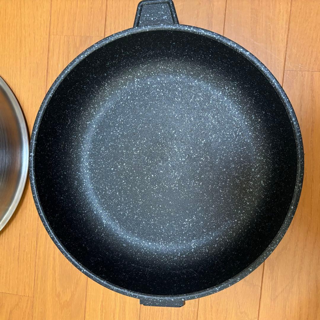 美品 10年保証フライパン28cm IH&直火 2つ&ガラス蓋