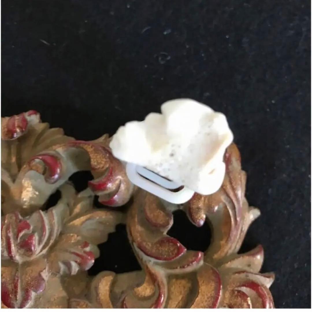 【種名　日本鹿の角】 手彫り帯留め　⭐️お茶目な金魚⭐️ ☆匿名☆