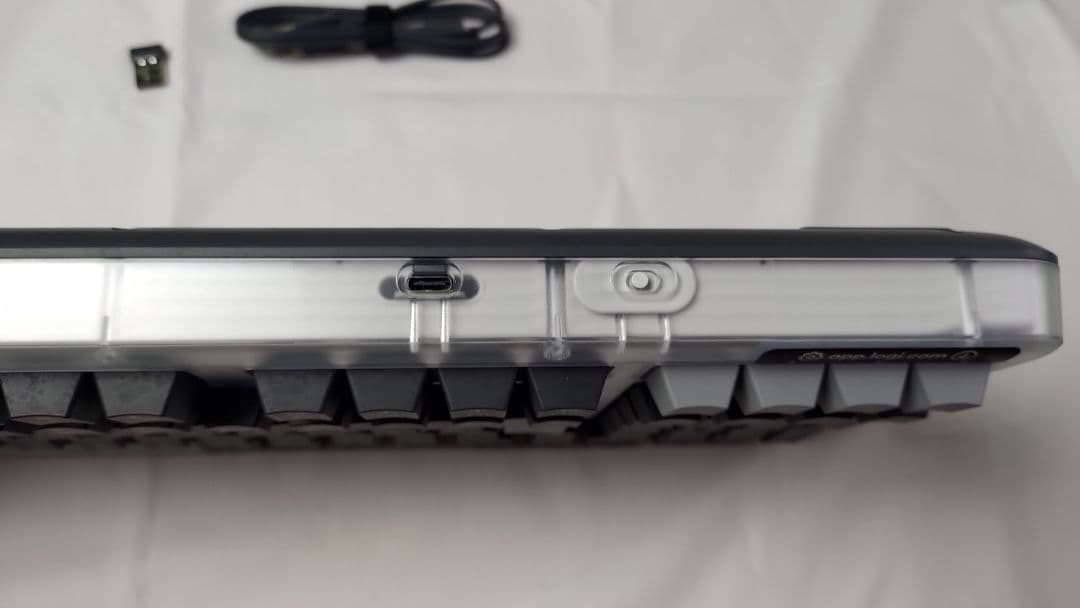 logicool Alto keys K98M 無線ガスケットキーボード