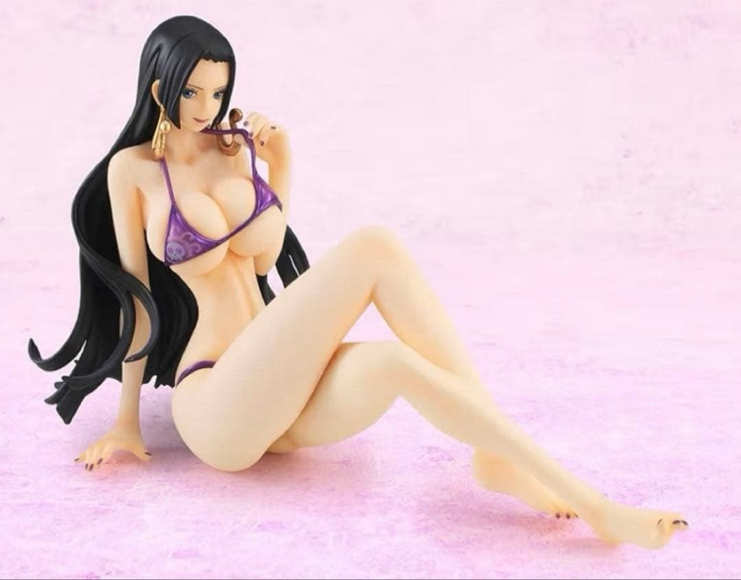 ONE PIECE 限定版 ボア・ハンコックフィギュア新品未開封