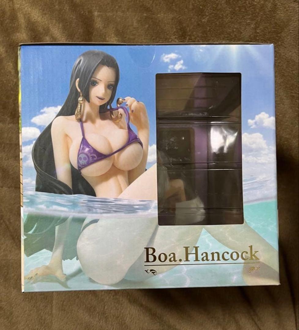 ONE PIECE 限定版 ボア・ハンコックフィギュア新品未開封