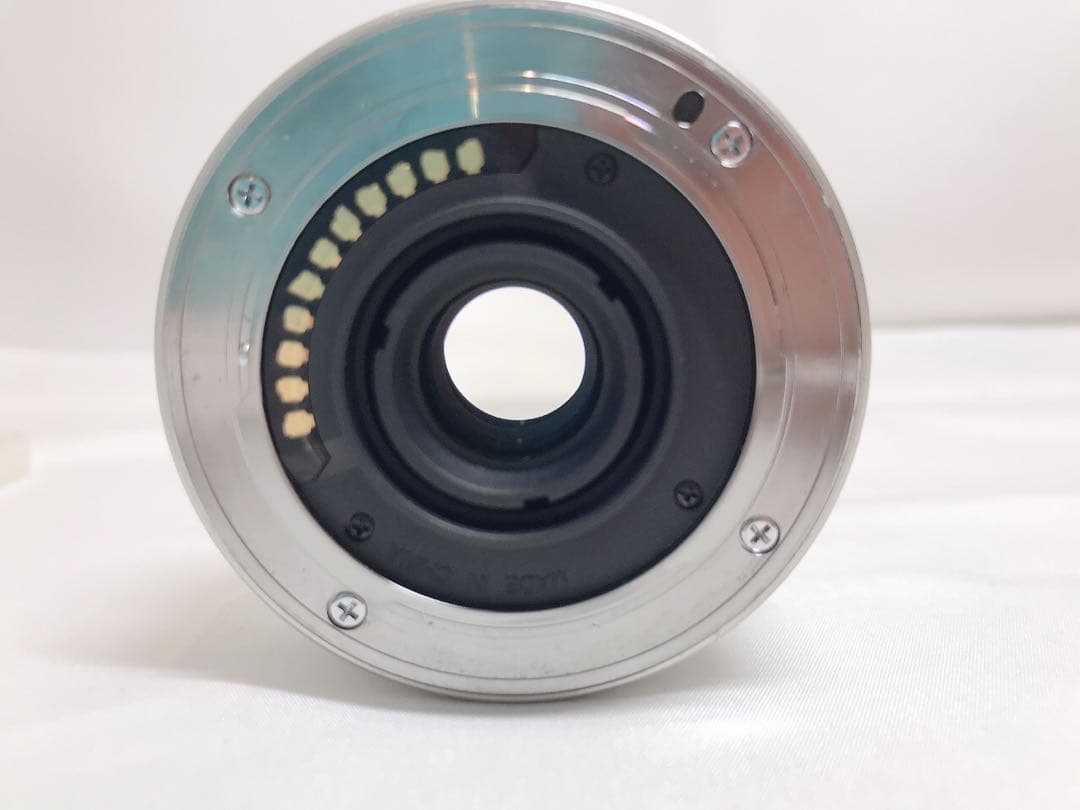 OLYMPUS M.ZUIKO DIGITAL 17mm F2.8 シルバー