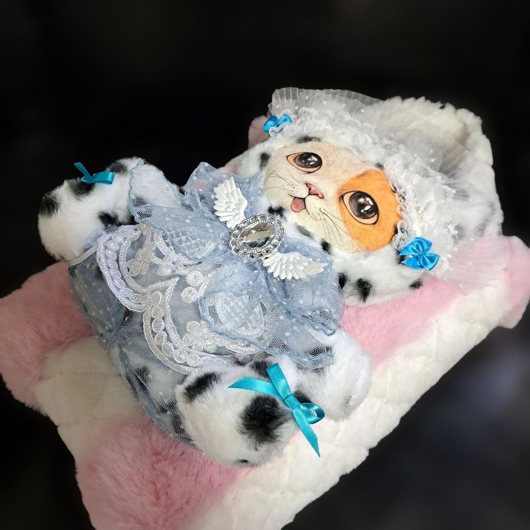 ゆ*ら様 コヤンイサムチョン♥️バレンタイン　デカニャンコ　ピンクファーホワイト