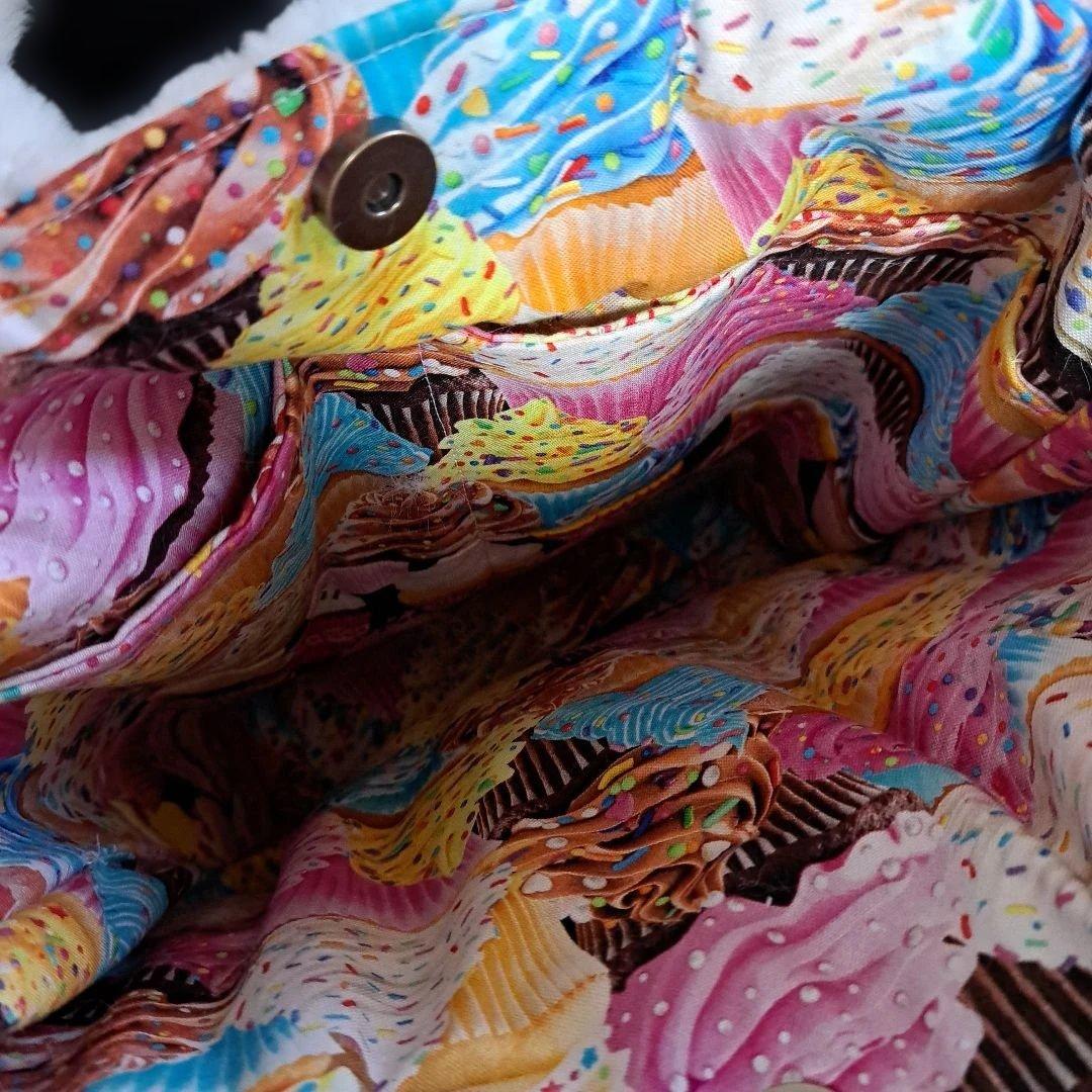 ゆ*ら様 コヤンイサムチョン♥️バレンタイン　デカニャンコ　ピンクファーホワイト