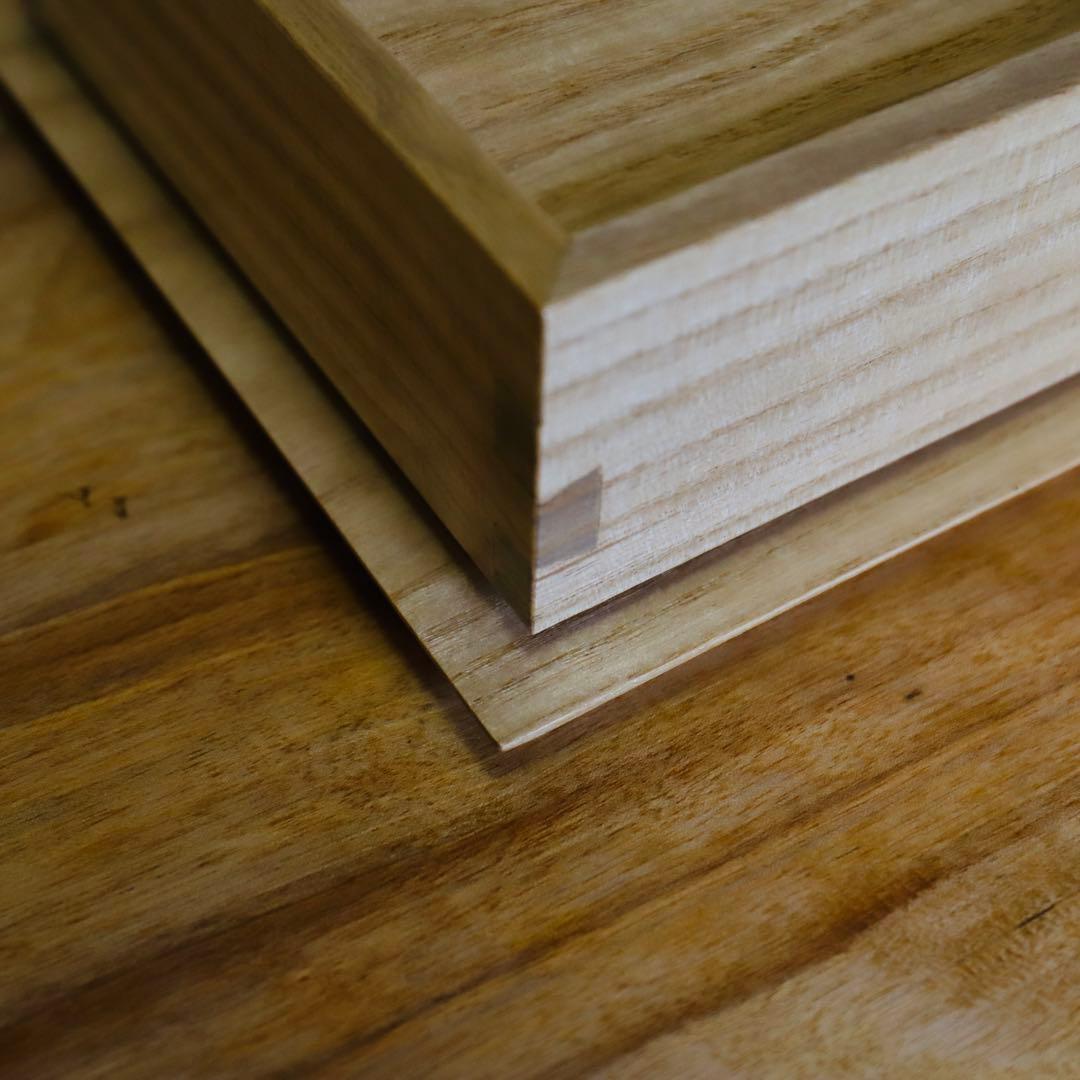 桐のティッシュケース　ナチュラル色