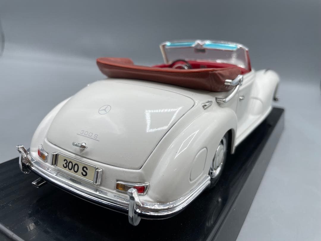マイスト Maisto 1/18 Mercedes Benz 300S ベンツ