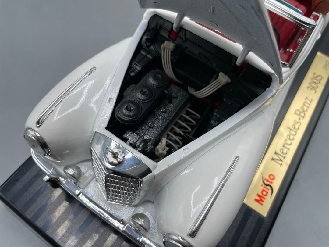 マイスト Maisto 1/18 Mercedes Benz 300S ベンツ