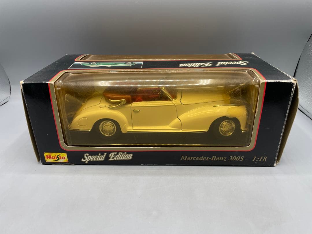 マイスト Maisto 1/18 Mercedes Benz 300S ベンツ