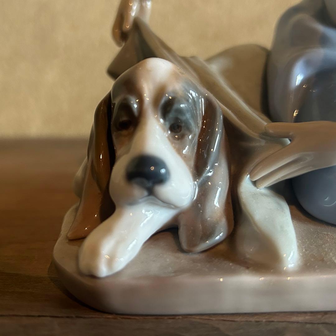 Lladro リヤドロ　「風邪をひかないように」陶器人形　26.2.11-1