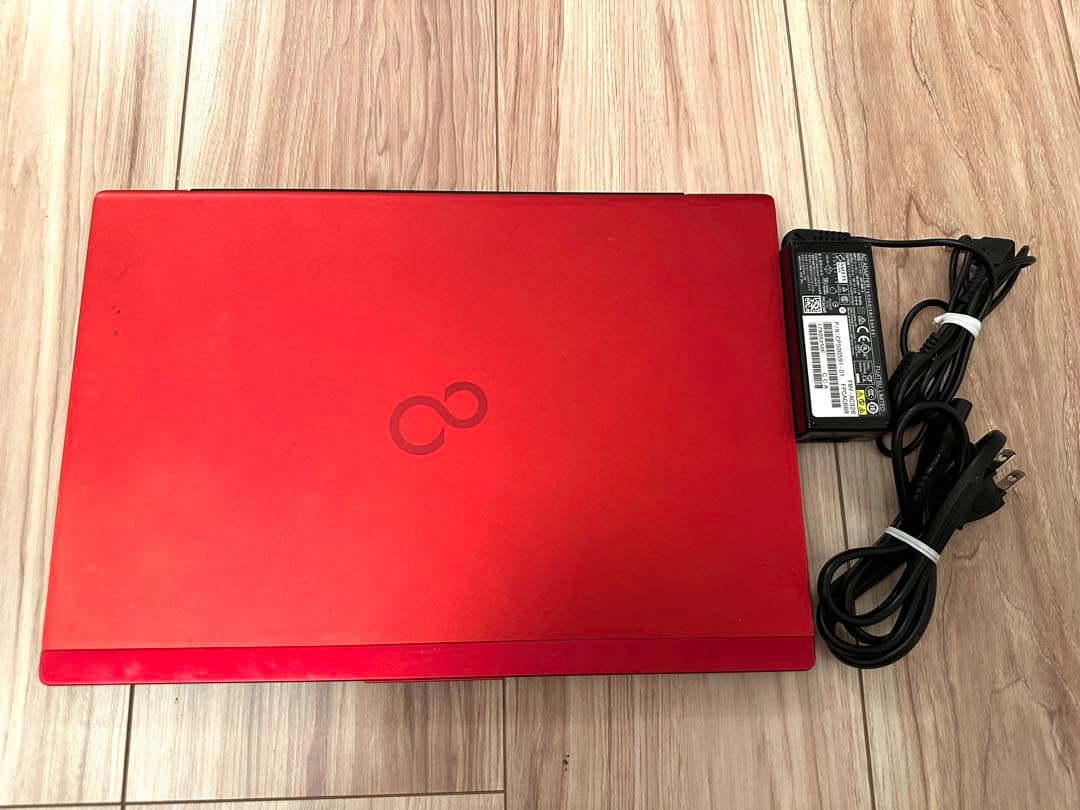 軽量777g Win11/office21付 赤LIFEBOOK U939/A