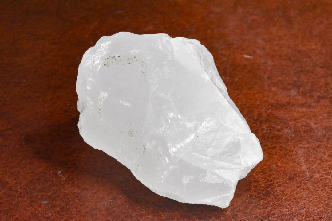 ブラジルミナスジェライス州産 メタモルフォーゼス ミルキータイプ