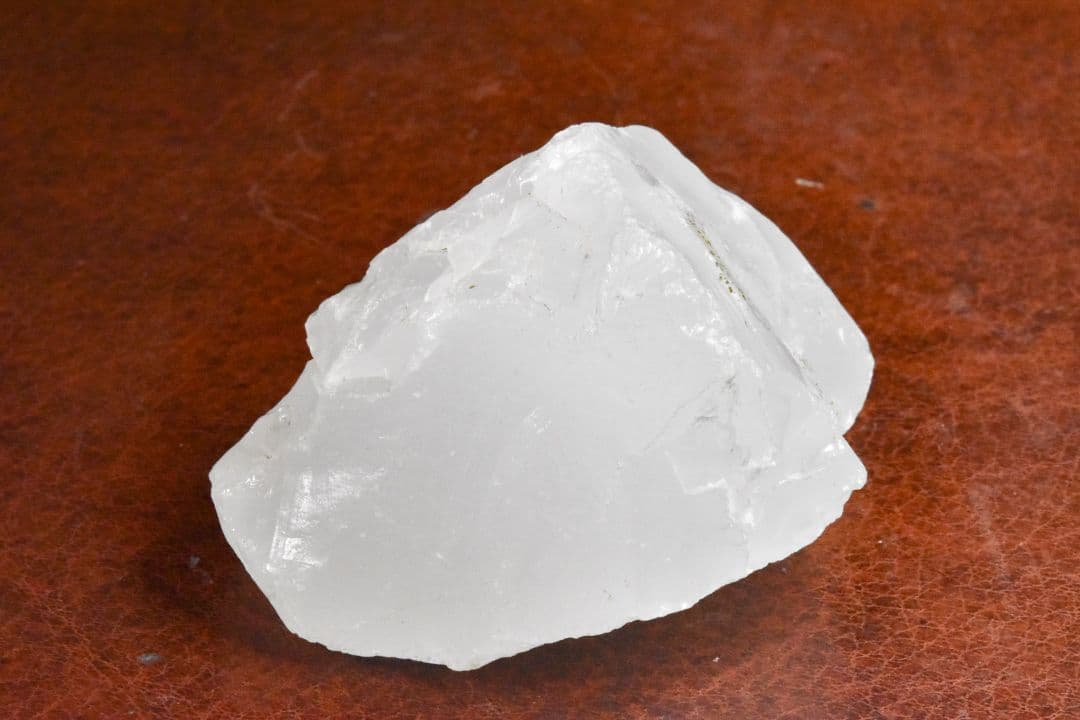 ブラジルミナスジェライス州産 メタモルフォーゼス ミルキータイプ