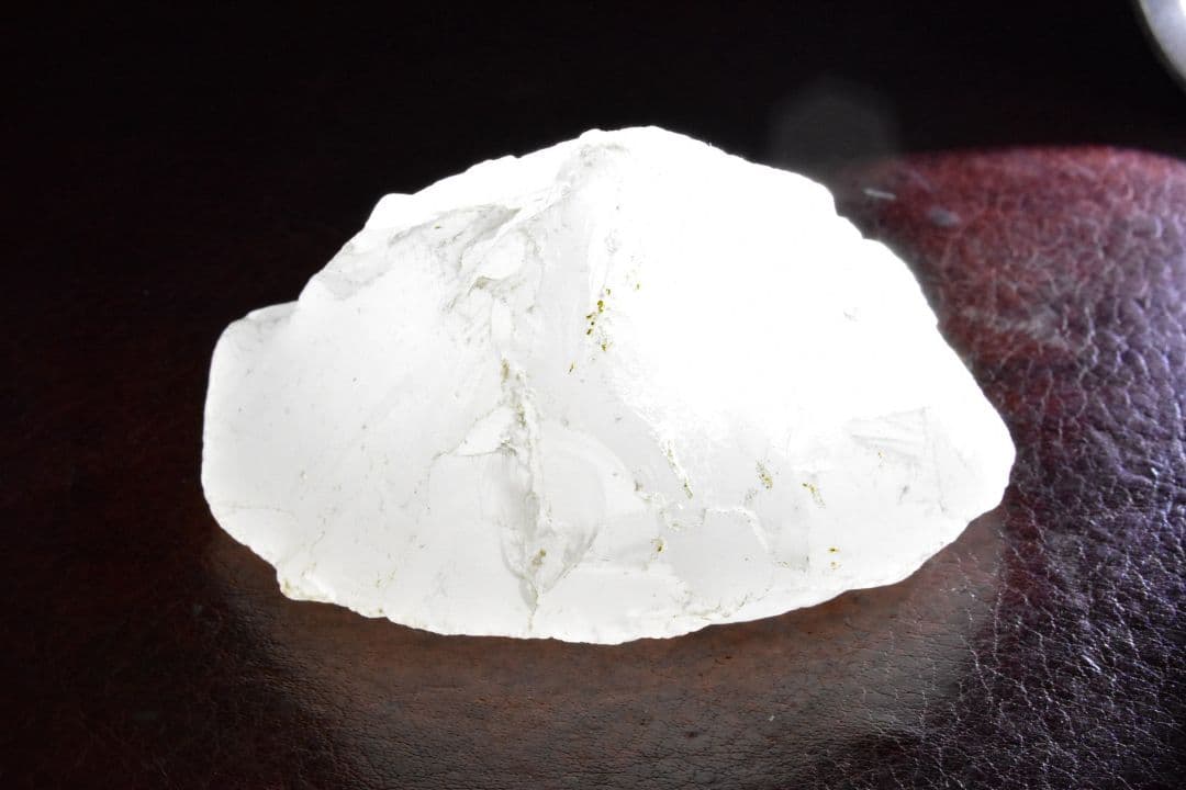 ブラジルミナスジェライス州産 メタモルフォーゼス ミルキータイプ