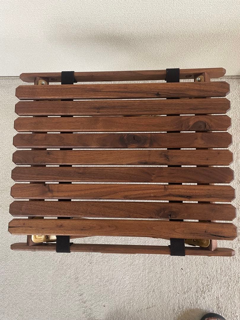 NORAs サイドテーブル　ウォールナット　真鍮