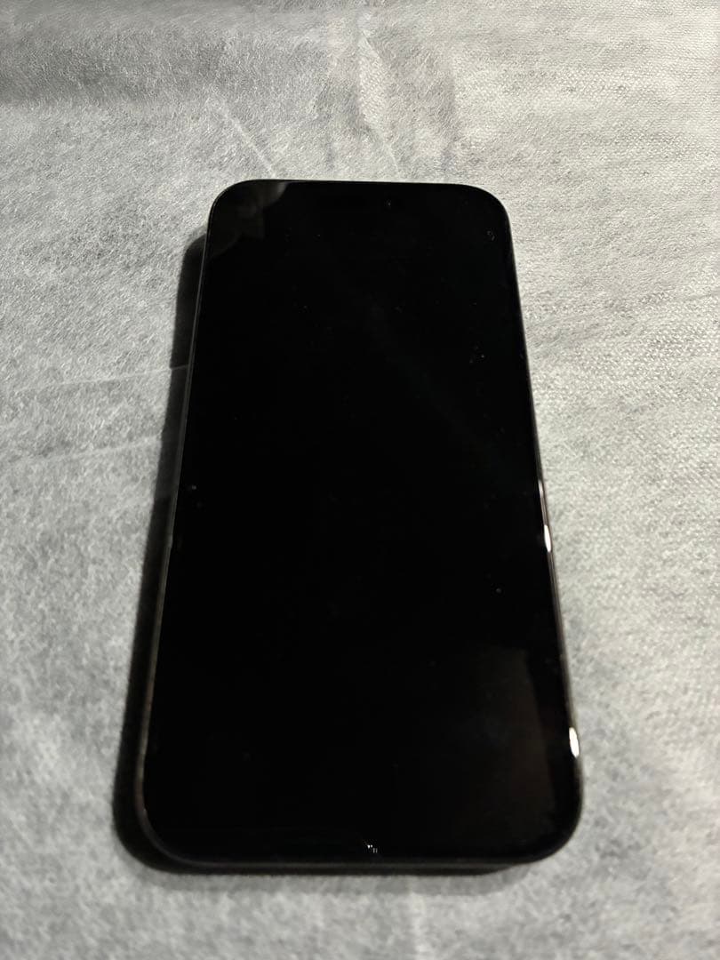 iPhone 15pro 128GB ブラックチタニウム　SIMフリー