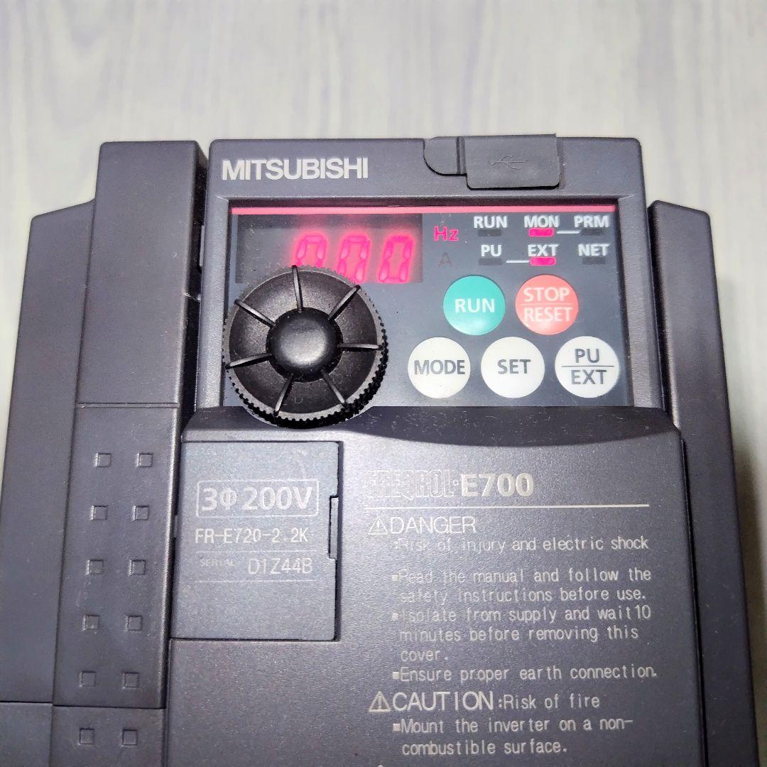 三菱電機 MITSUBISHI インバーター2.2KW FR-E720-2.2K
