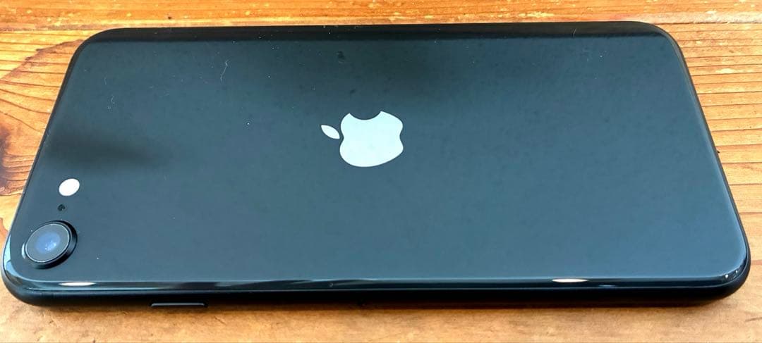 iPhone SE 第2世代 128GB ブラック SIMフリー 付属品多数