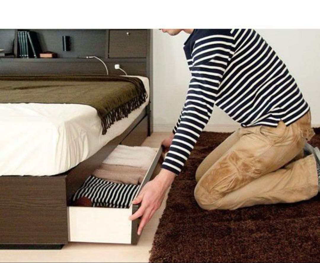 セミダブルベッドフレーム 引き出し付き 1台