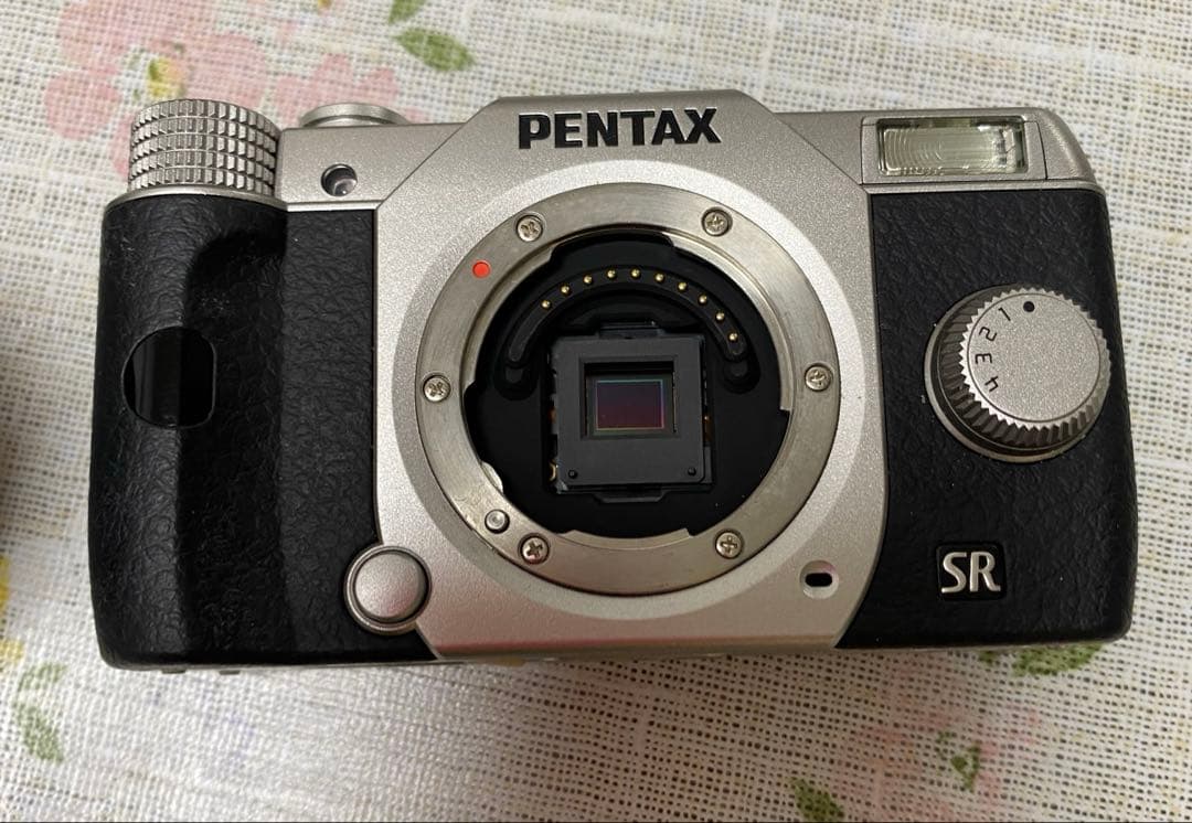 PENTAX Q10 コンパクトデジタルカメラ