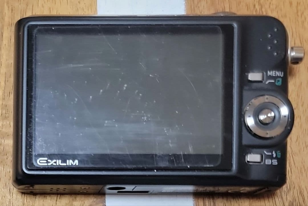 【稼働品】CASIO EXILIM 10.1メガピクセル デジタルカメラ