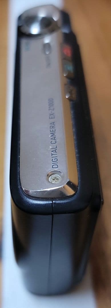 【稼働品】CASIO EXILIM 10.1メガピクセル デジタルカメラ