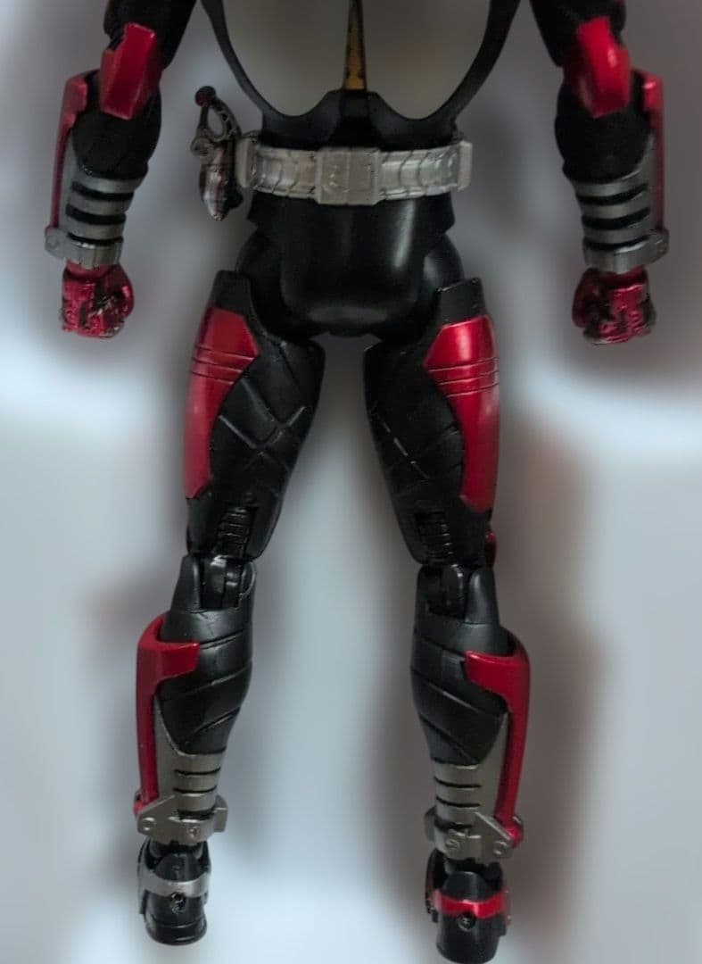 s.h.フィギュアーツ　仮面ライダー　カブト　ハイパーフォーム　真骨彫製法