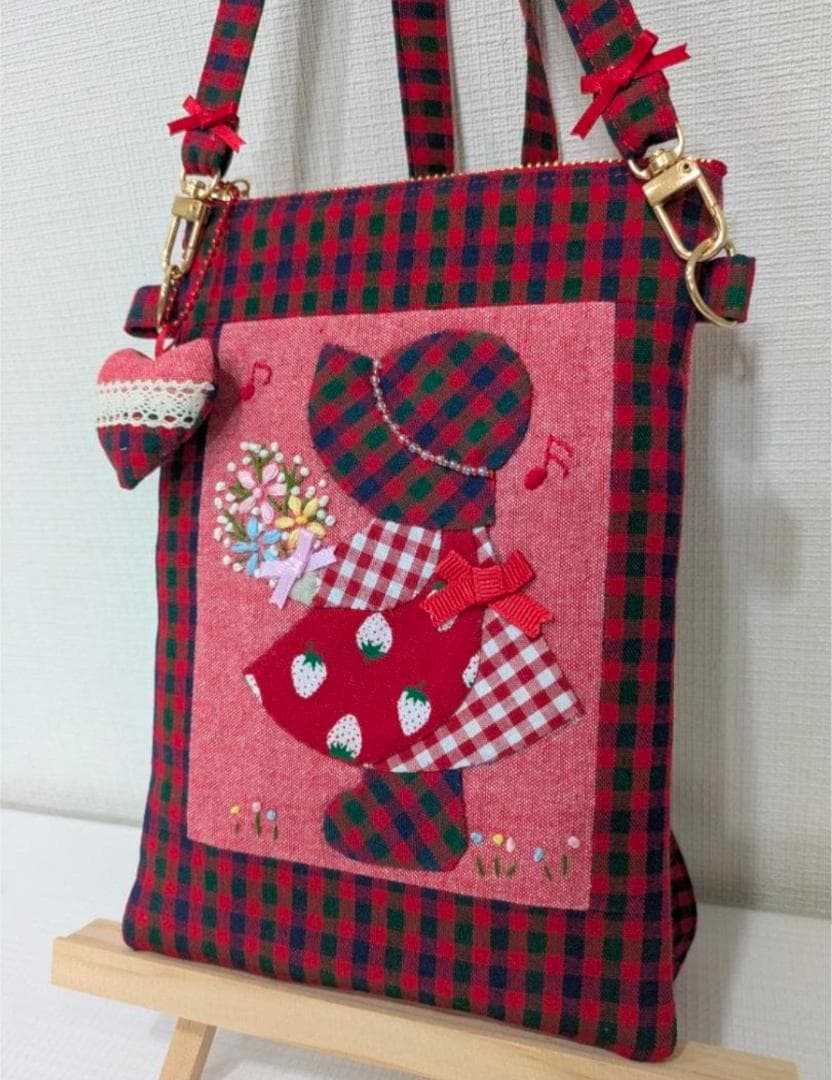 ハンドメイド品　キラキラお帽子スーちゃんポシェット&保冷ペットボトルケース