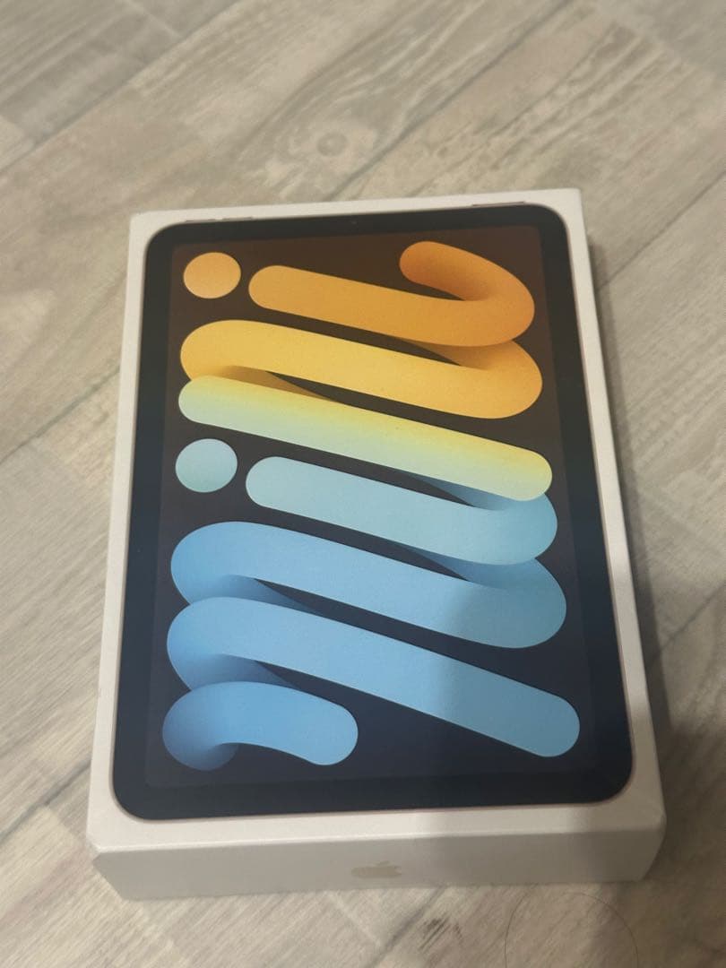 iPad mini (第6世代) スターライト64GB Wi-Fiモデル