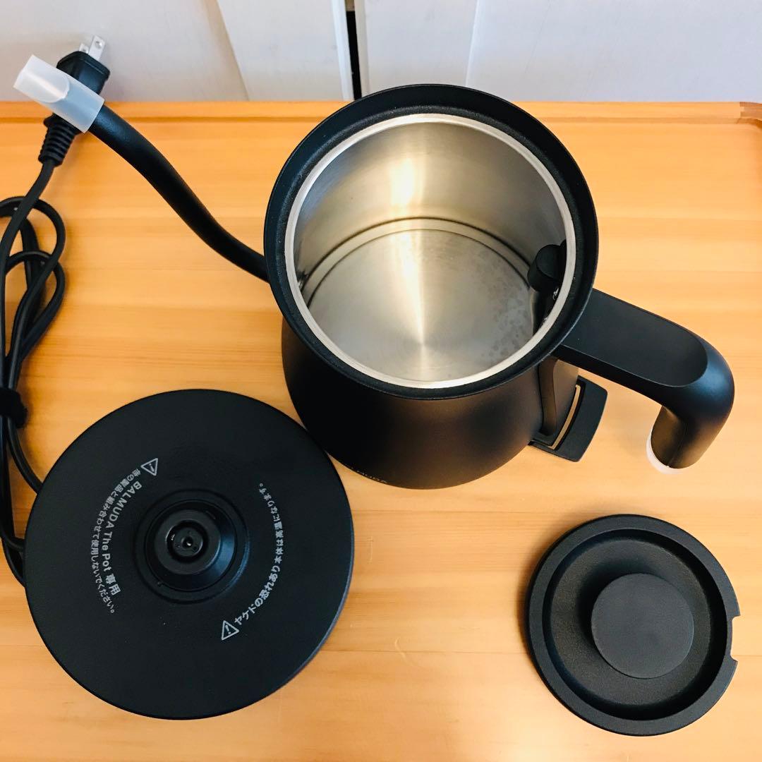 美品【BALMUDA The Pot✴︎バルミユーダ電気ケトル】ブラック短期間使用