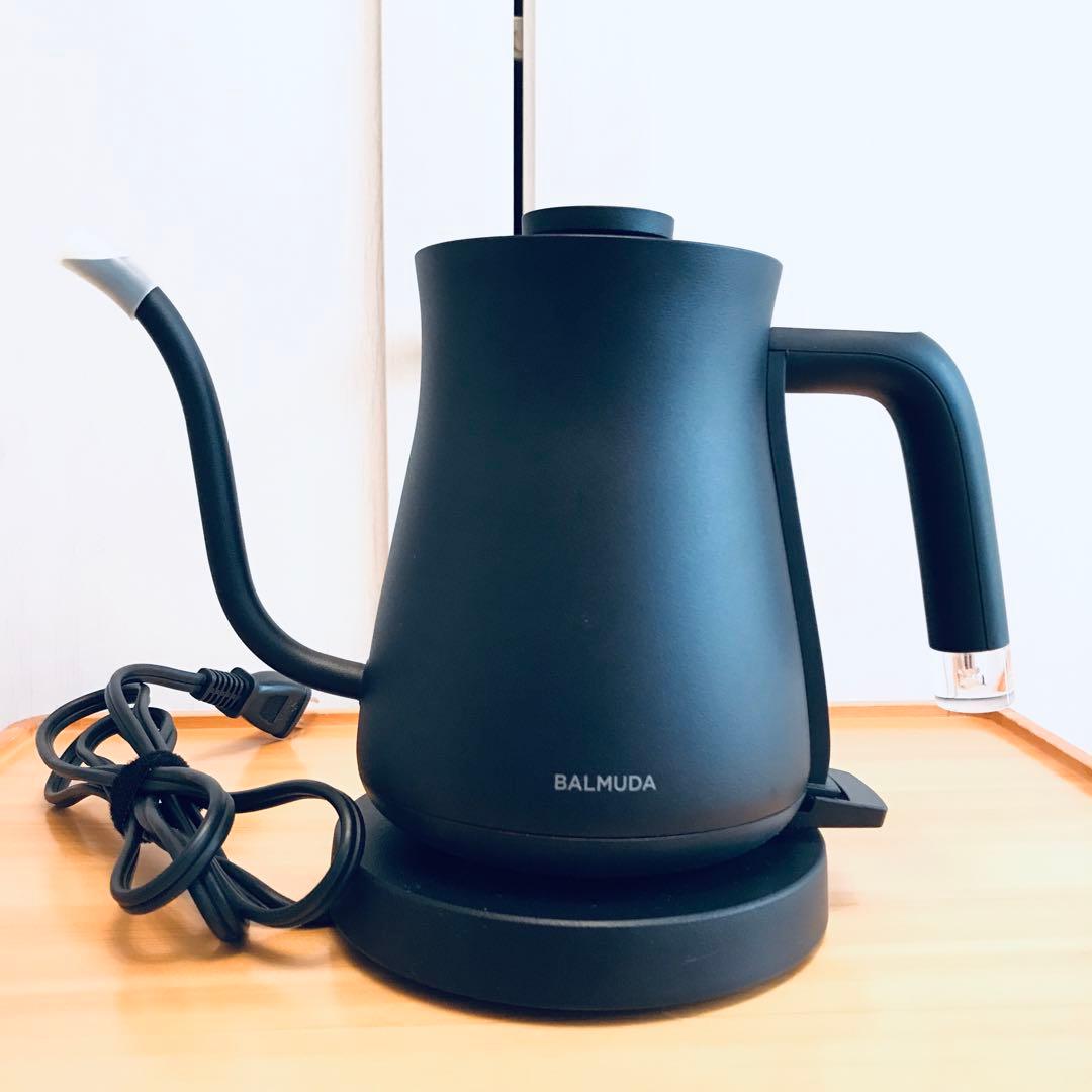 美品【BALMUDA The Pot✴︎バルミユーダ電気ケトル】ブラック短期間使用