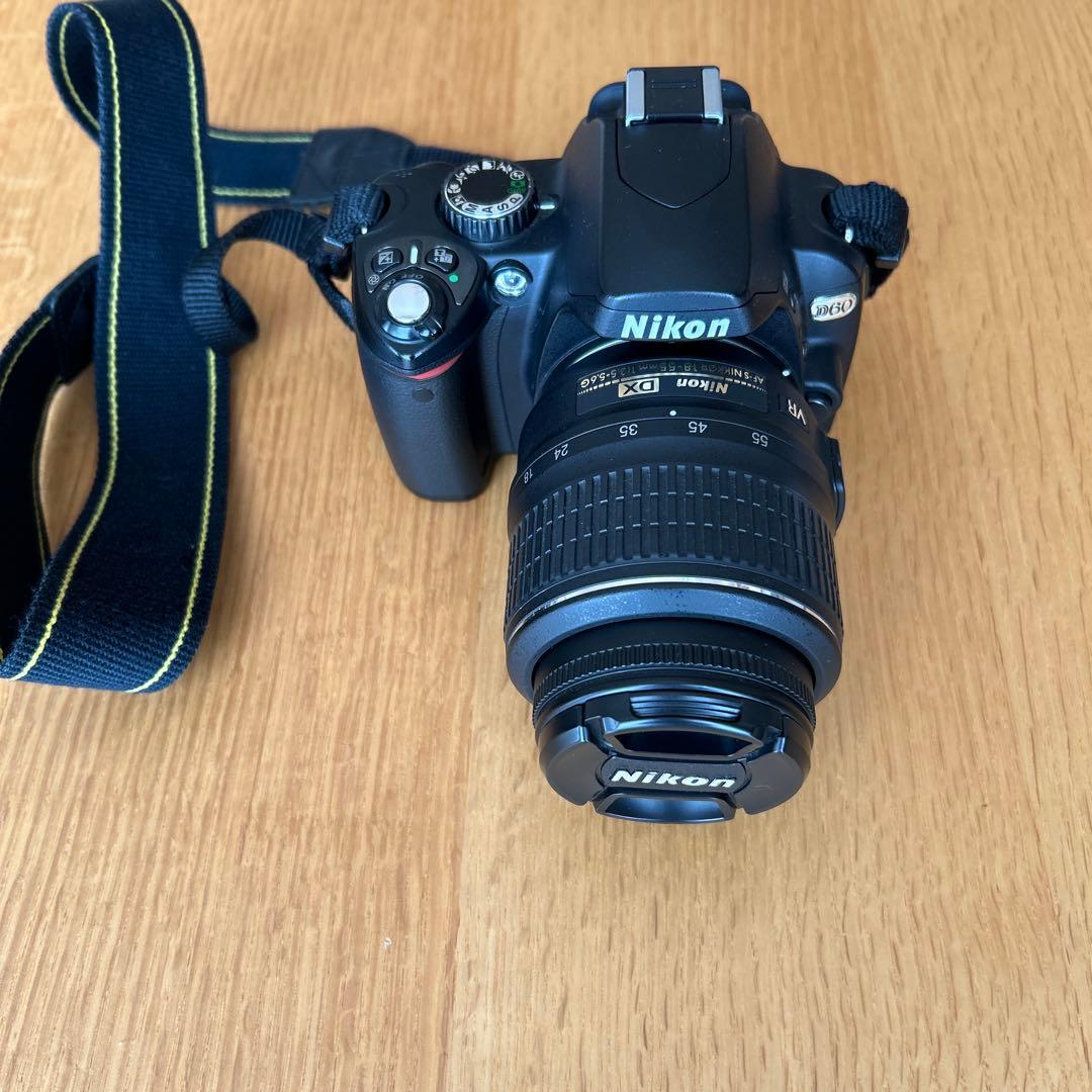 Nikon D60 デジタル一眼レフカメラ 望遠レンズ カメラバッグセット