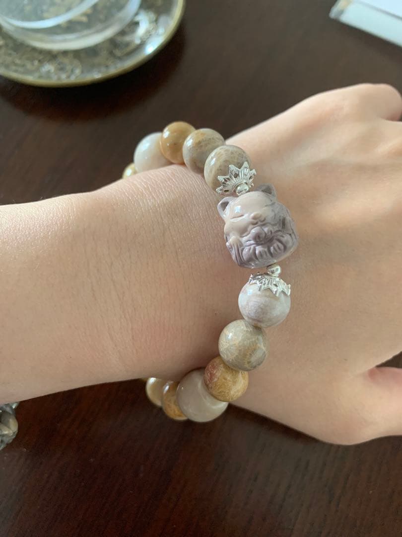 九尾アラシャンブレス