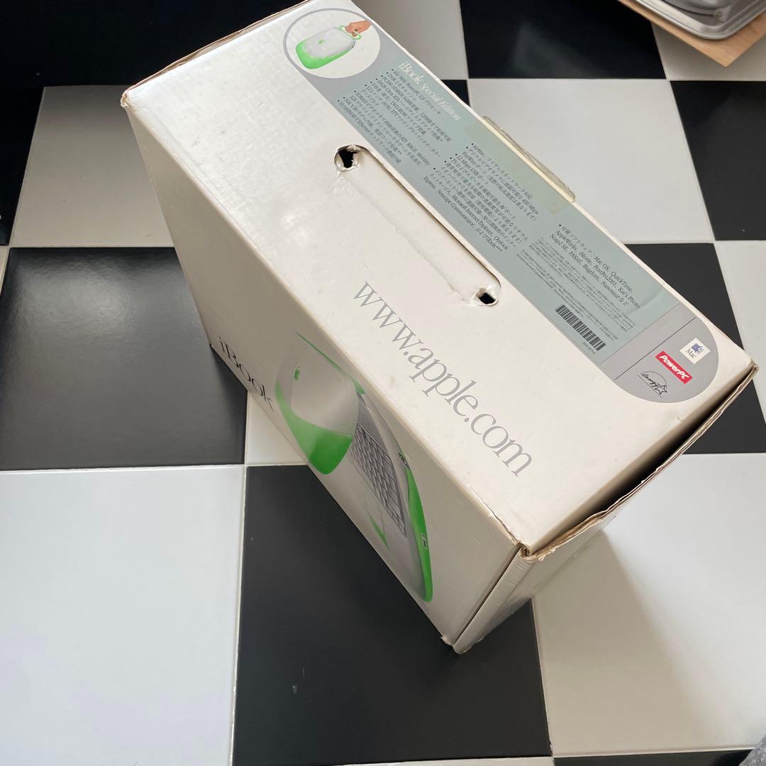 iBookクラムシェル限定カラー