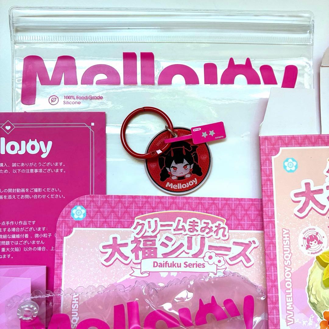 Mellojoy スクイーズ メロジョイ　クリーム　大福 ストロベリー　苺