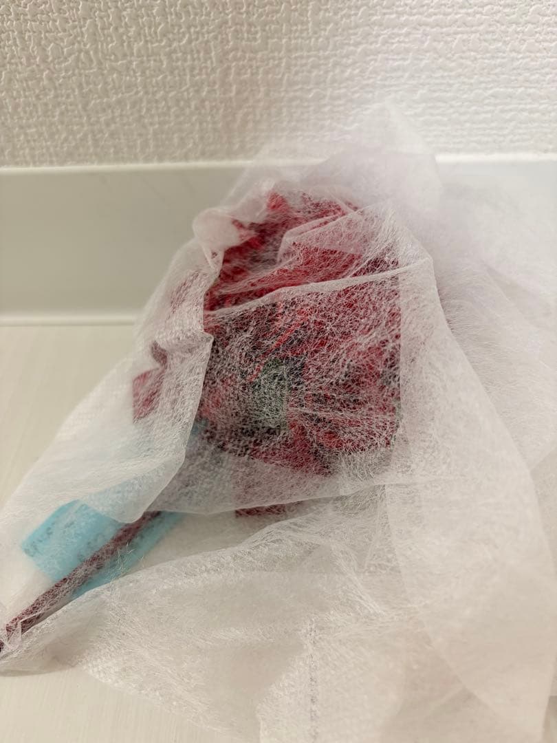 赤いバラ　ブーケ（ブートニアセット）