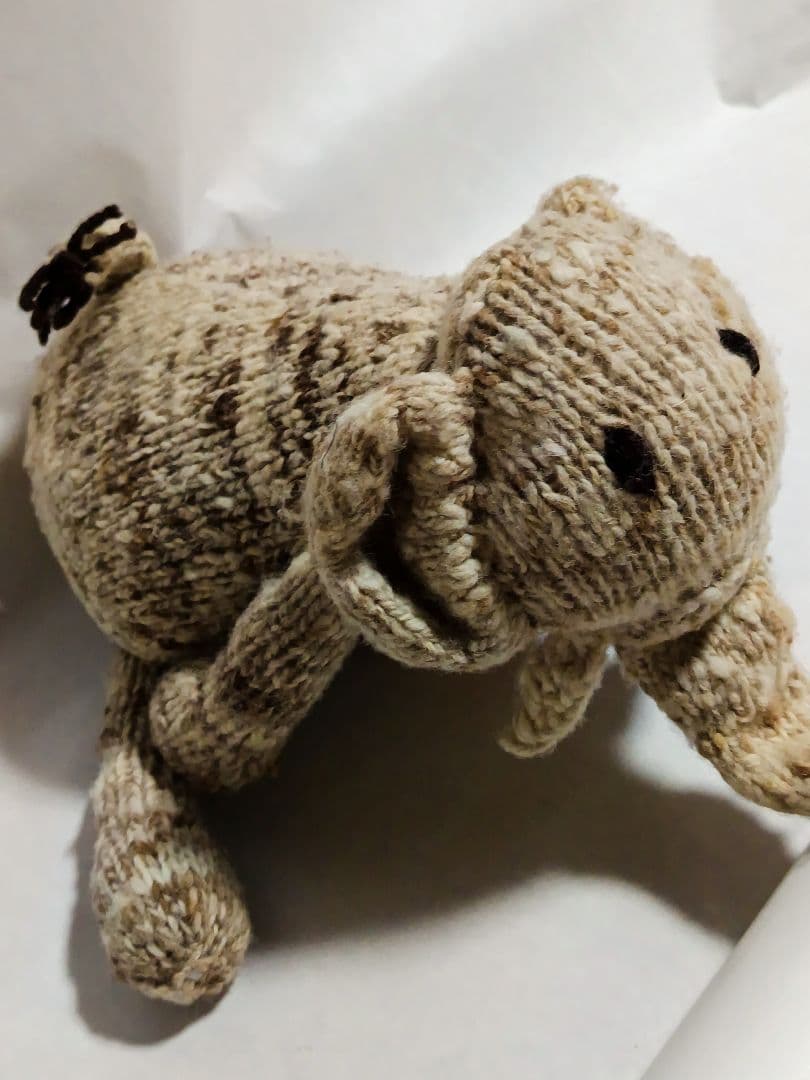 kenana knittrsウールのあみぐるみお猿さんと象さん