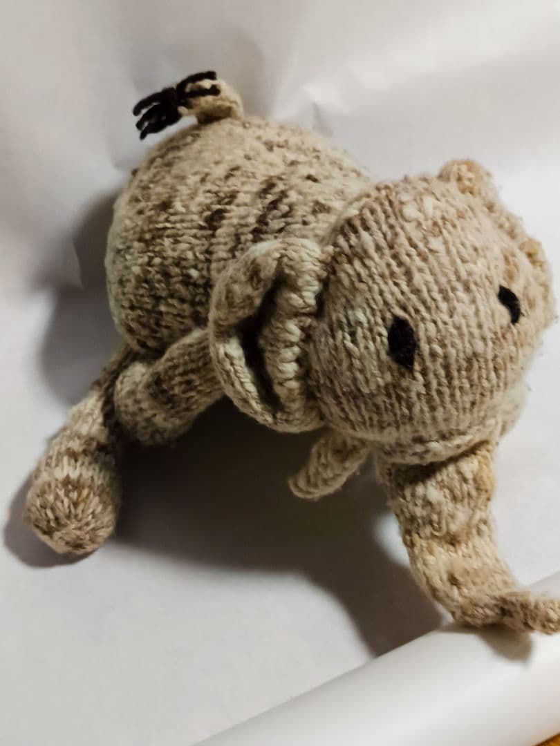 kenana knittrsウールのあみぐるみお猿さんと象さん