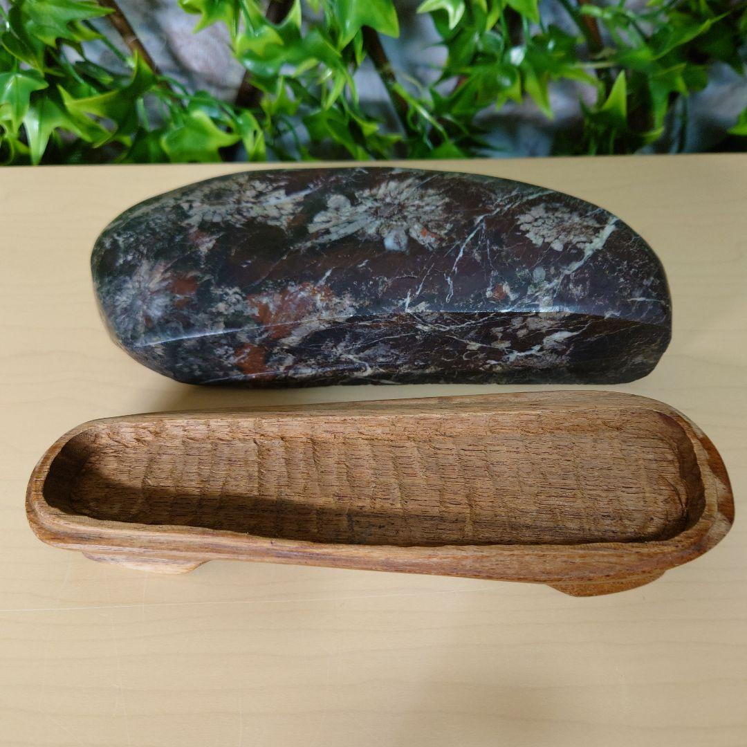 菊花石 鑑賞石　4輪の花　岐阜県根尾谷産　　台座付き 約20cm1.34kg