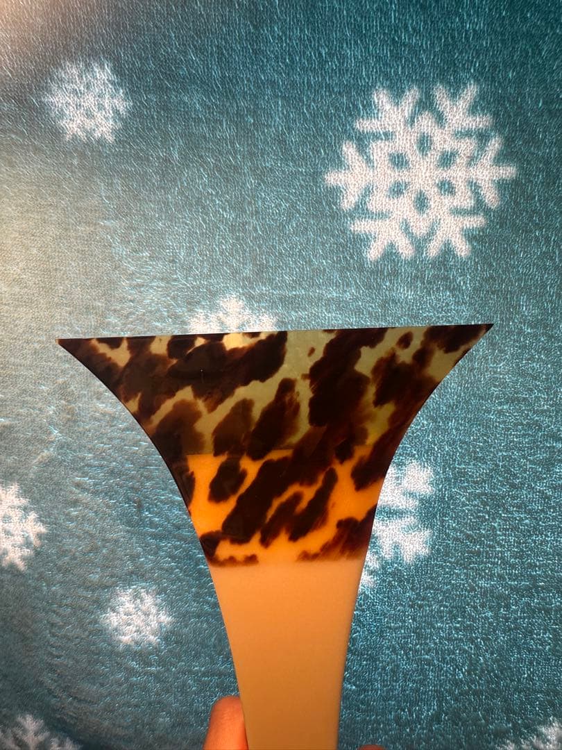 【ほぼ新品・最高級】地歌三味線鼈甲撥　上質本鼈甲　一枚甲手造り品