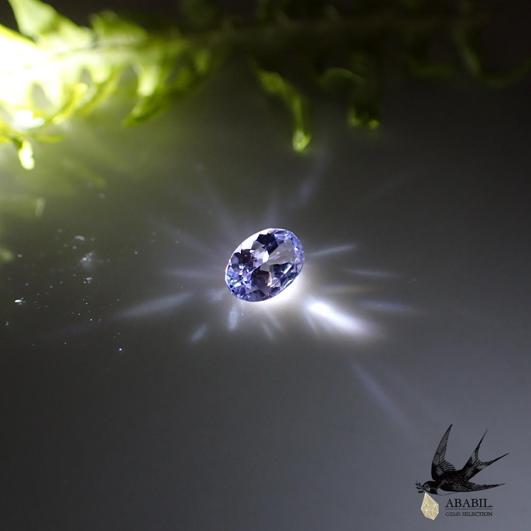 天然ラベンダーゾイサイト0.386ct【タンザニア】★優しいラベンダー色