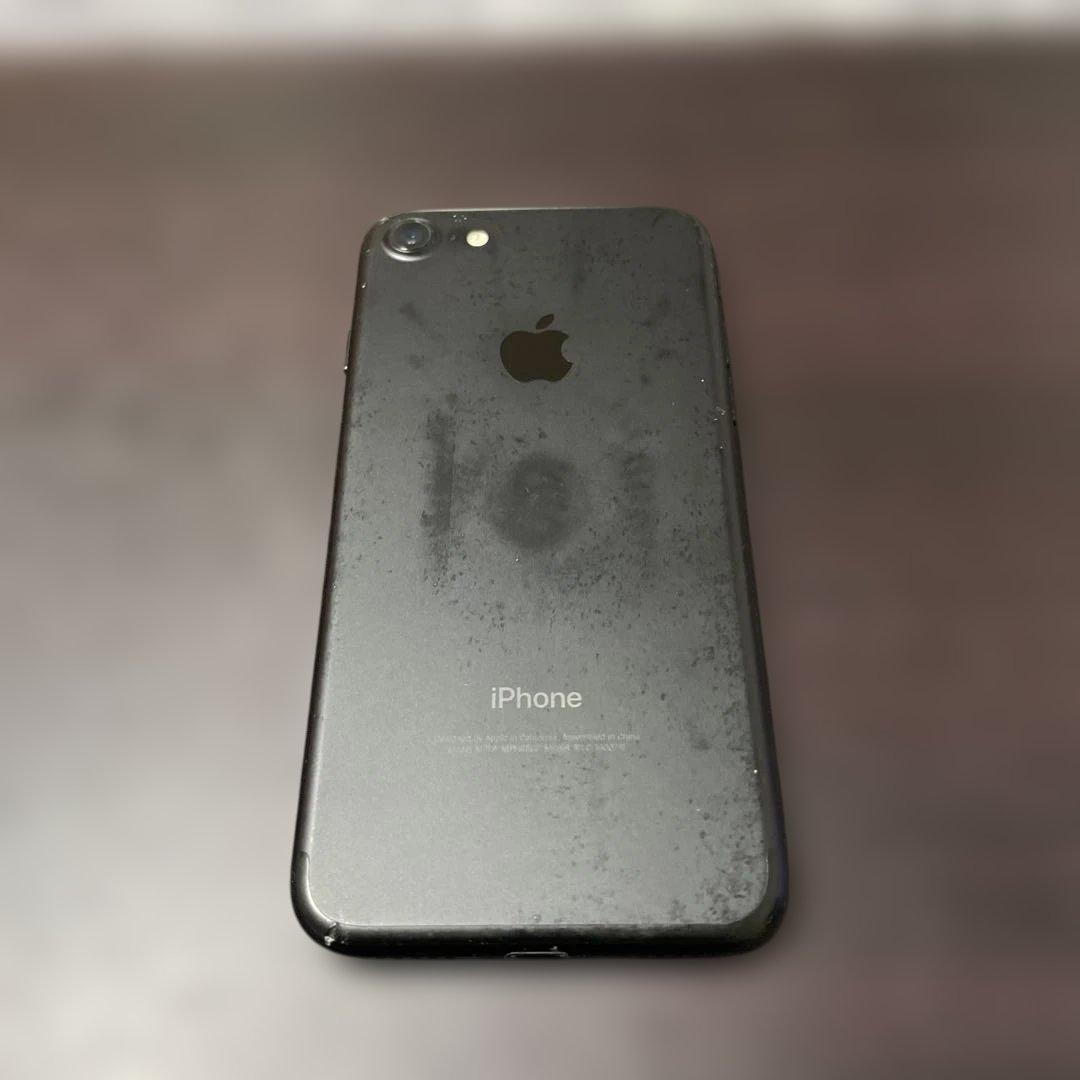 H7052 iPhone7 128GB SIMフリー