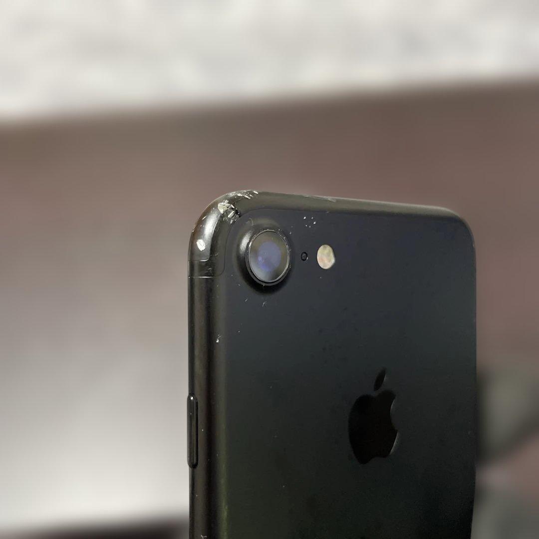 H7052 iPhone7 128GB SIMフリー