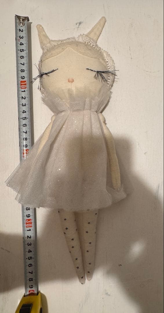 ホワイト猫のチュチュドレス人形