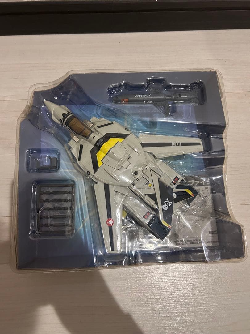 超時空要塞マクロス VF-1S バルキリー 1/55スケール