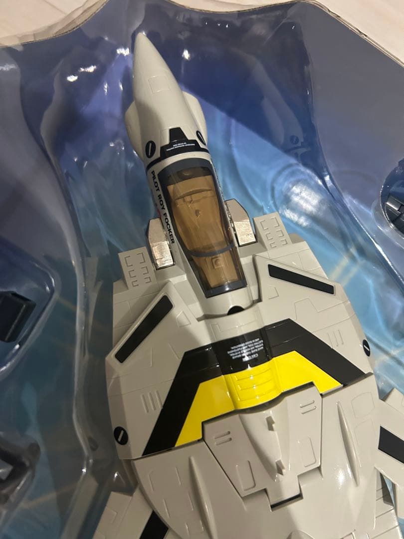 超時空要塞マクロス VF-1S バルキリー 1/55スケール
