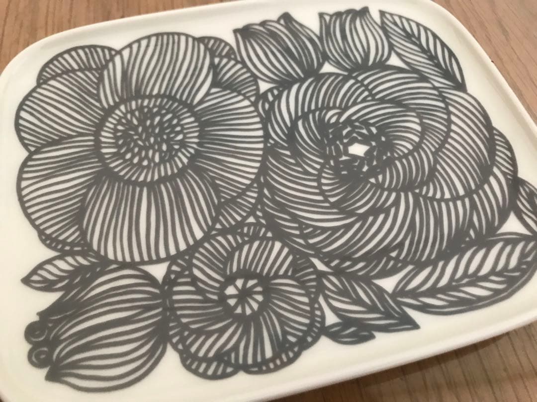 【未使用】マリメッコ　KURJENPOLVI スクエアプレート　3枚セット