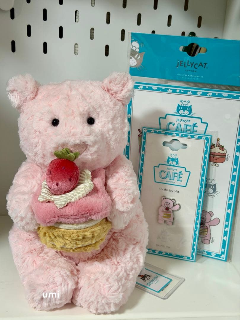 ジェリーキャット Leola Bear Strawberry Cake 上海限定