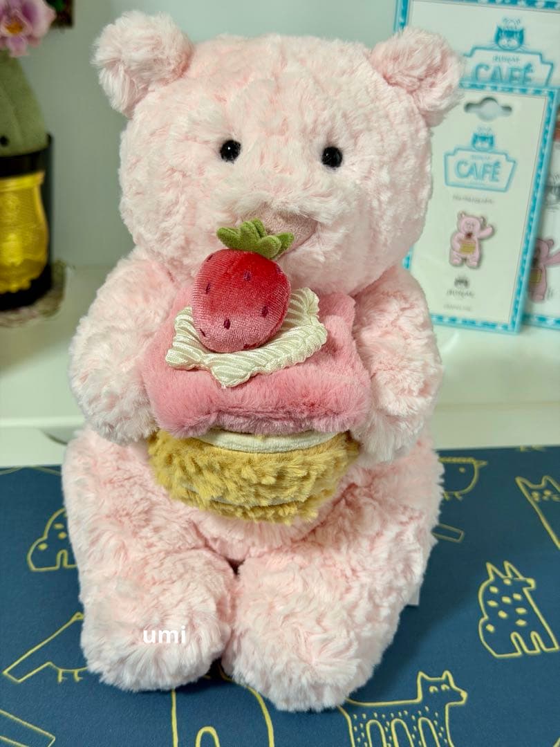 ジェリーキャット Leola Bear Strawberry Cake 上海限定